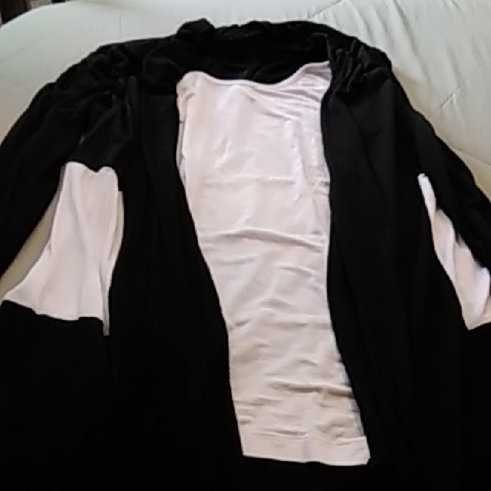 Chic Black and White Women's Cardigan